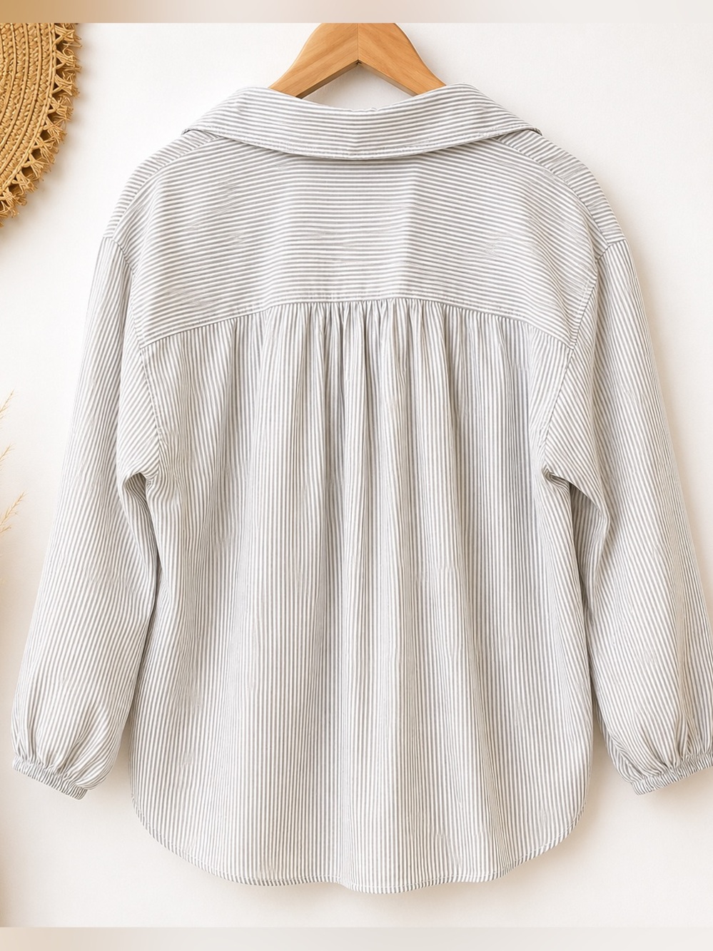 ZARA Beige & White Striped Popover Blouse | Relaxed/ Boho Chic Size Medium - Picture 3 of 8
